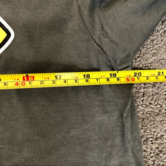 Broomball Champions 2016 Gray Cotton Anvil Graphic Tee Size Medium - Picture 8 of 9